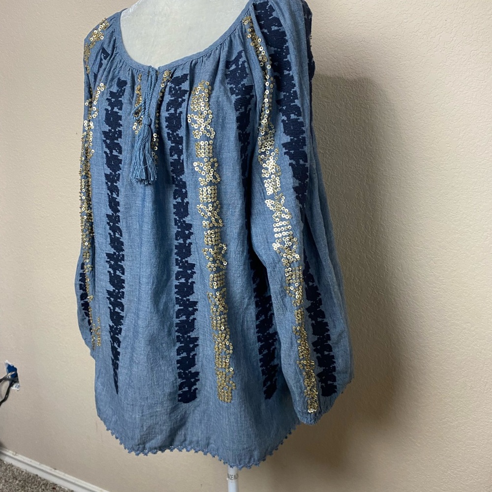 Denim 24/7 Blue Chambray Sequin & Embroidered Peasant Boho Blouse Size 18W - Picture 5 of 13